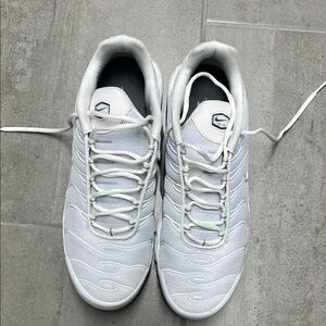 Nike Men's White Air Sneakers